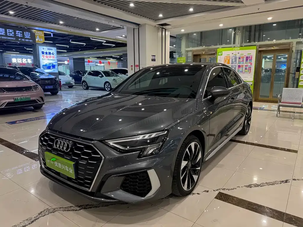 Audi A3 2023 из CN, фото 8