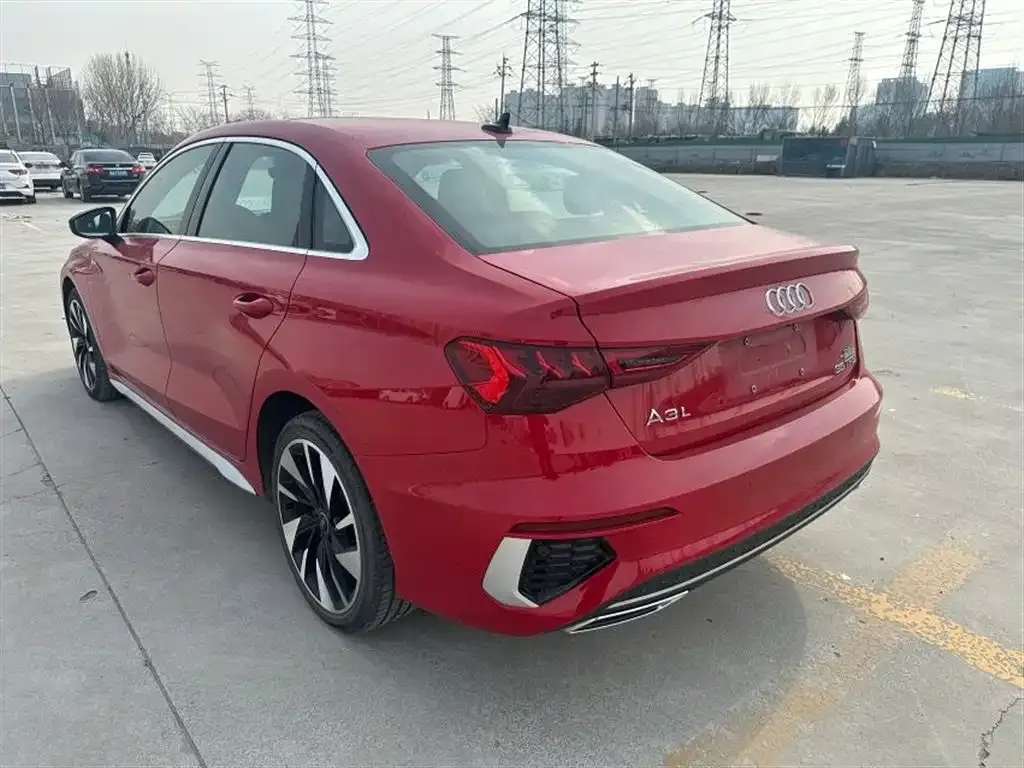 Audi A3 2023 из CN, фото 6