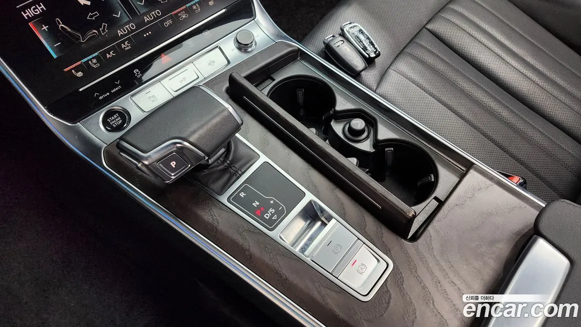 Audi A6 — фото 10