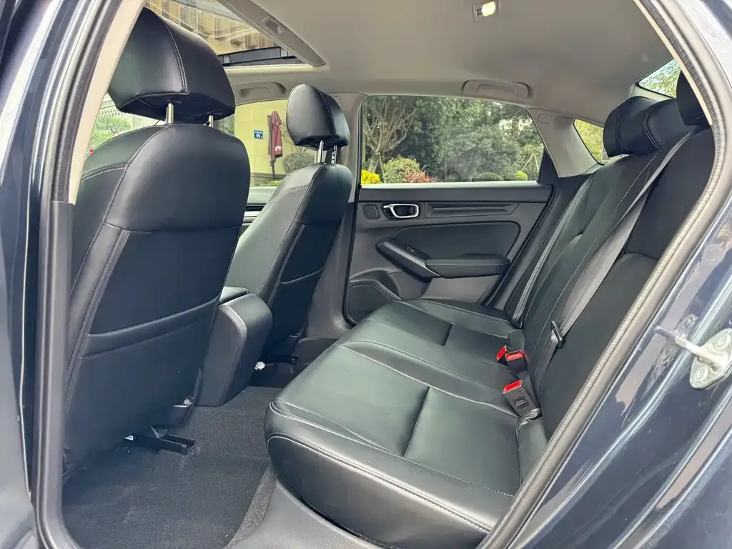 Honda Civic — фото 4