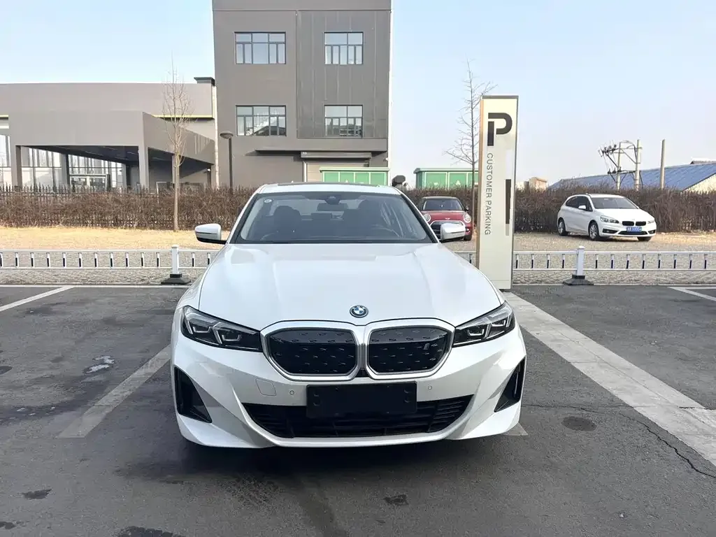 BMW i3 2022 из CN, фото 9