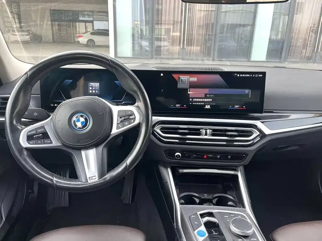 BMW i3 2022 из CN, фото 2