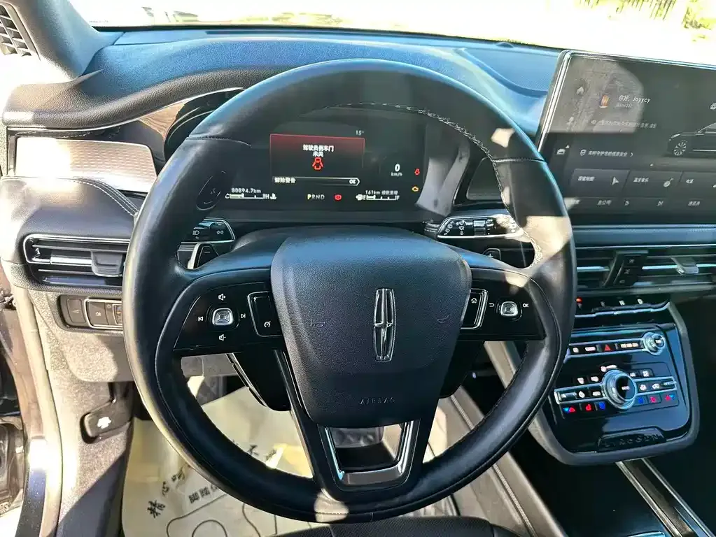 Lincoln Corsair 2021 из CN, фото 4