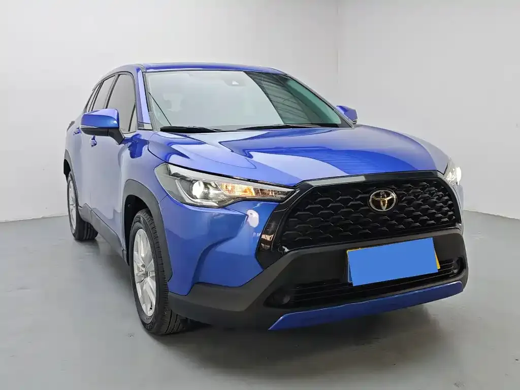 Toyota Corolla Cross 2022 из CN, фото 6