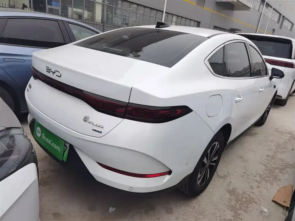 BYD Qin PLUS — фото 9