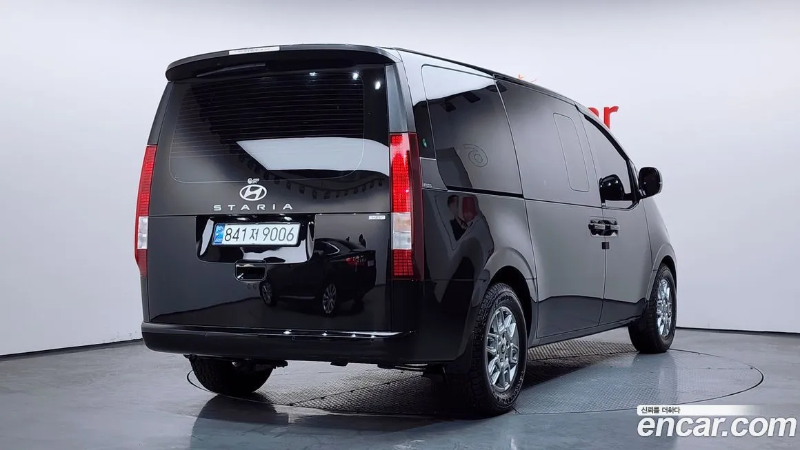 Hyundai Staria 2025 из KR, фото 6