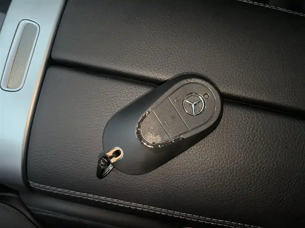 Mercedes-Benz C-Class 2024 из CN, фото 7