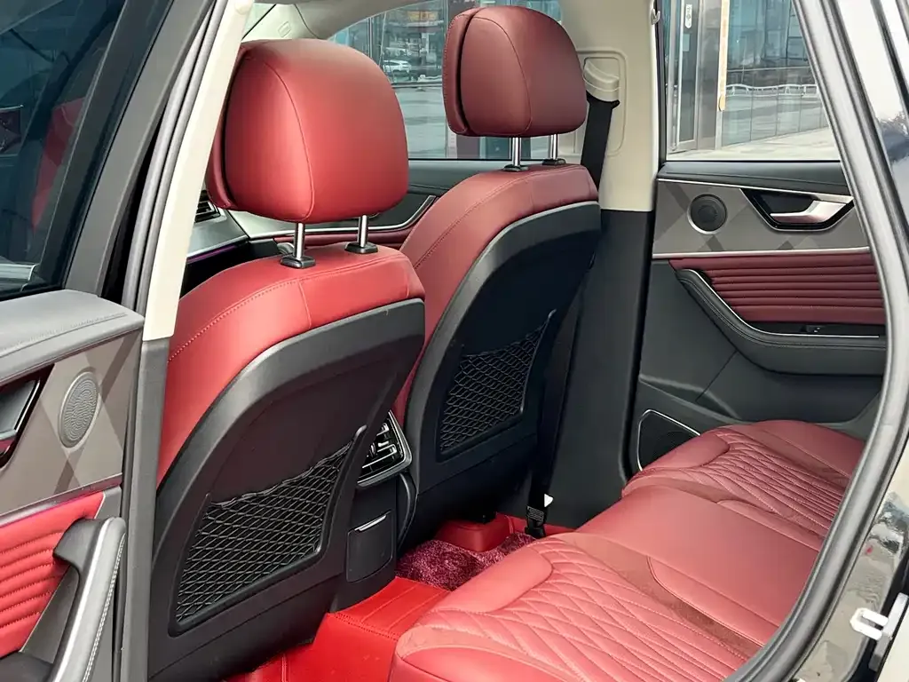 Hongqi HS5 2024 из CN, фото 2
