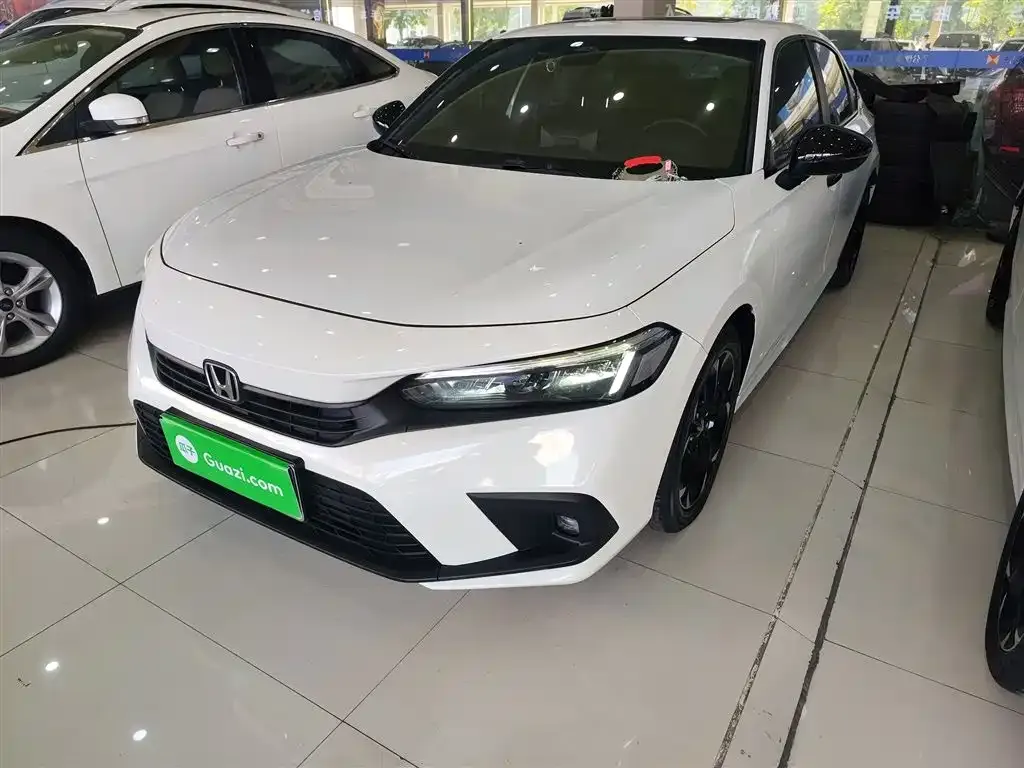 Honda Civic — фото 1