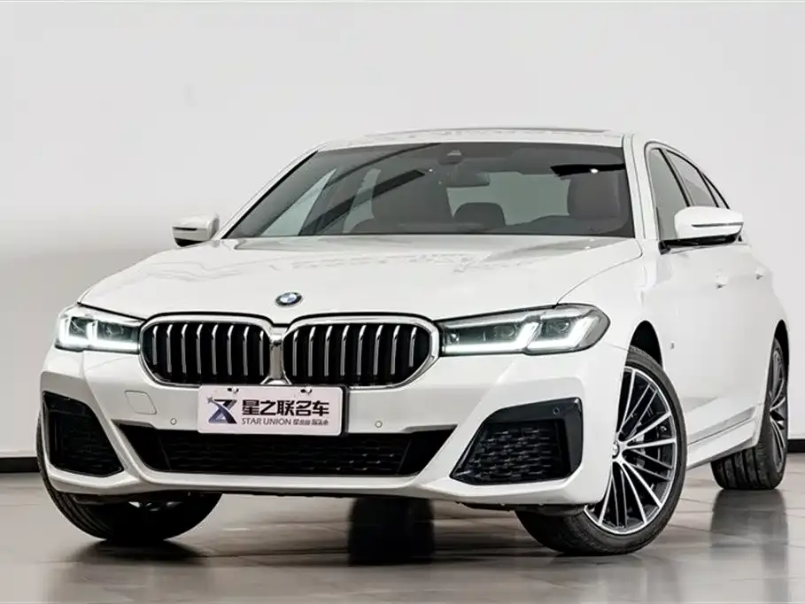 BMW 5 Series — фото 10