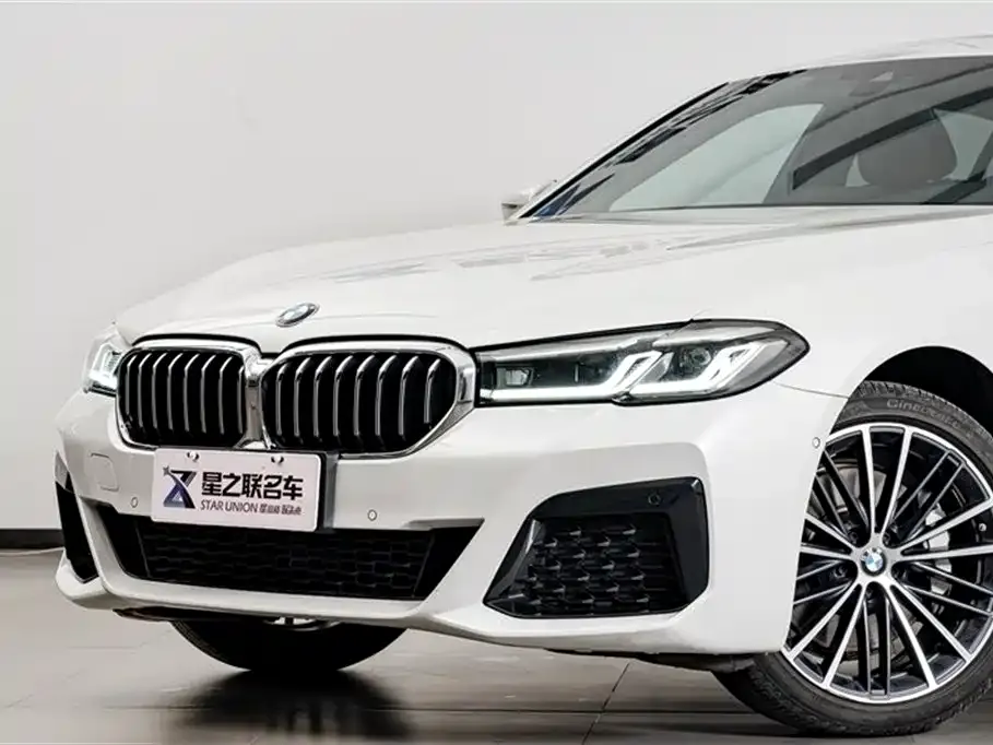 BMW 5 Series — фото 2