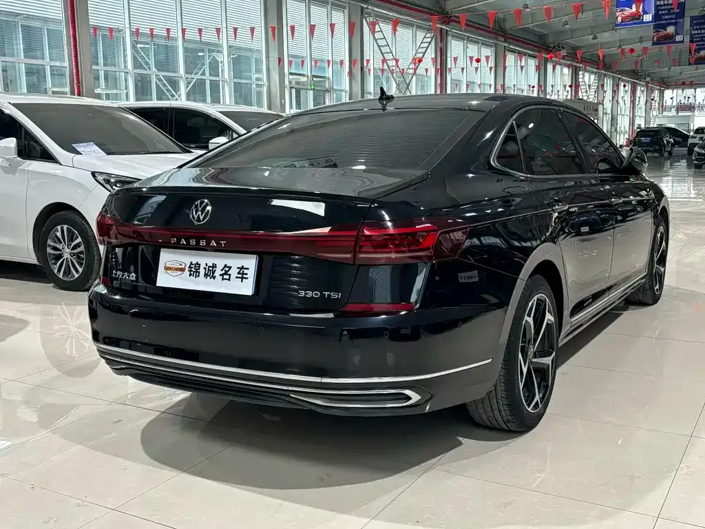 Volkswagen Passat 2022 из CN, фото 9