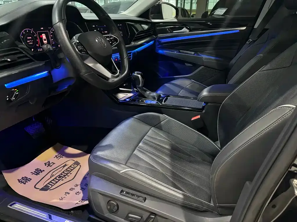 Volkswagen Passat 2022 из CN, фото 5