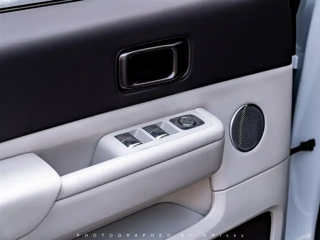 Li Auto MEGA 2024 из CN, фото 5