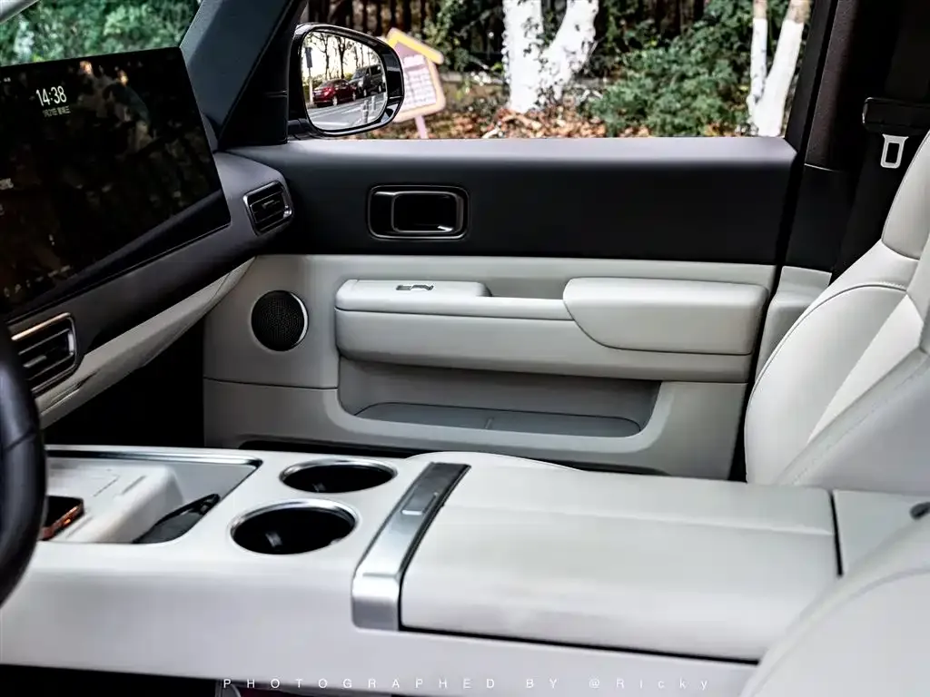 Li Auto MEGA 2024 из CN, фото 6