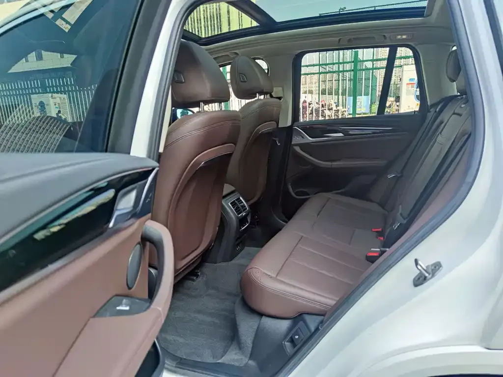 BMW X3 2023 из CN, фото 4