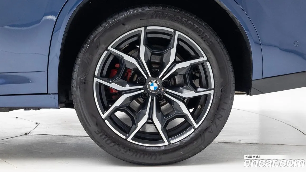 BMW X4 2023 из KR, фото 8