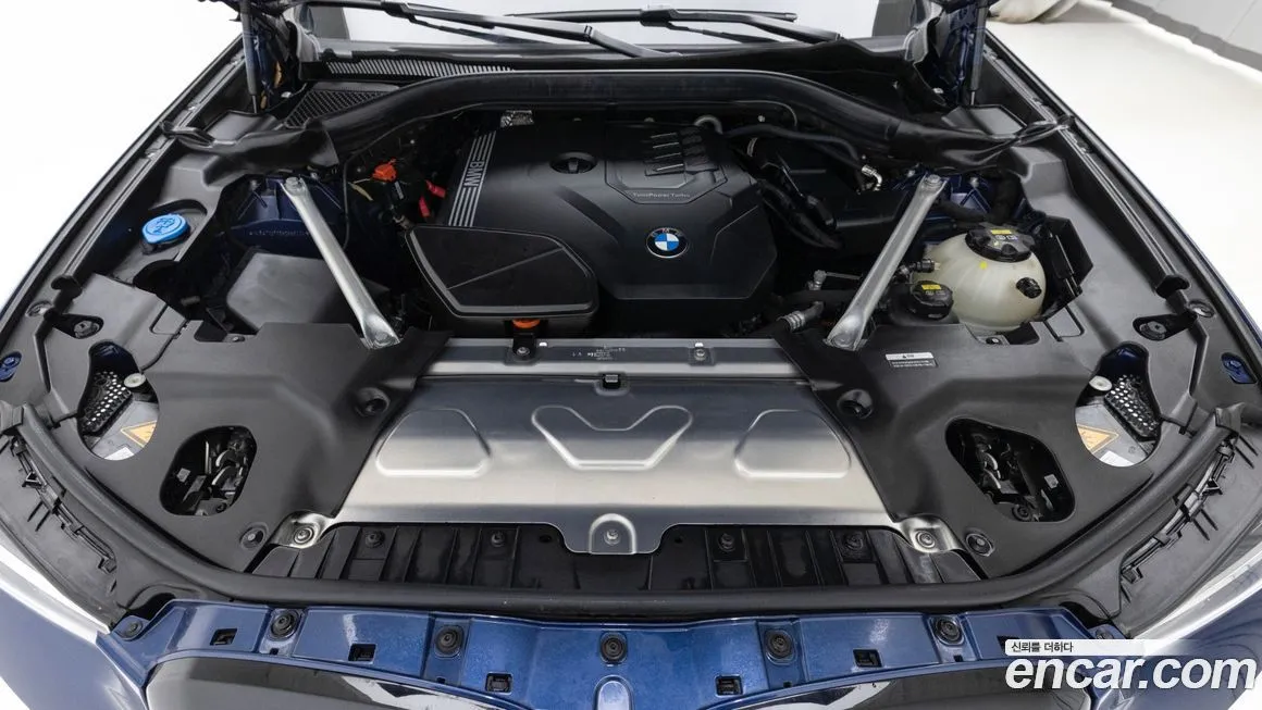 BMW X4 2023 из KR, фото 10