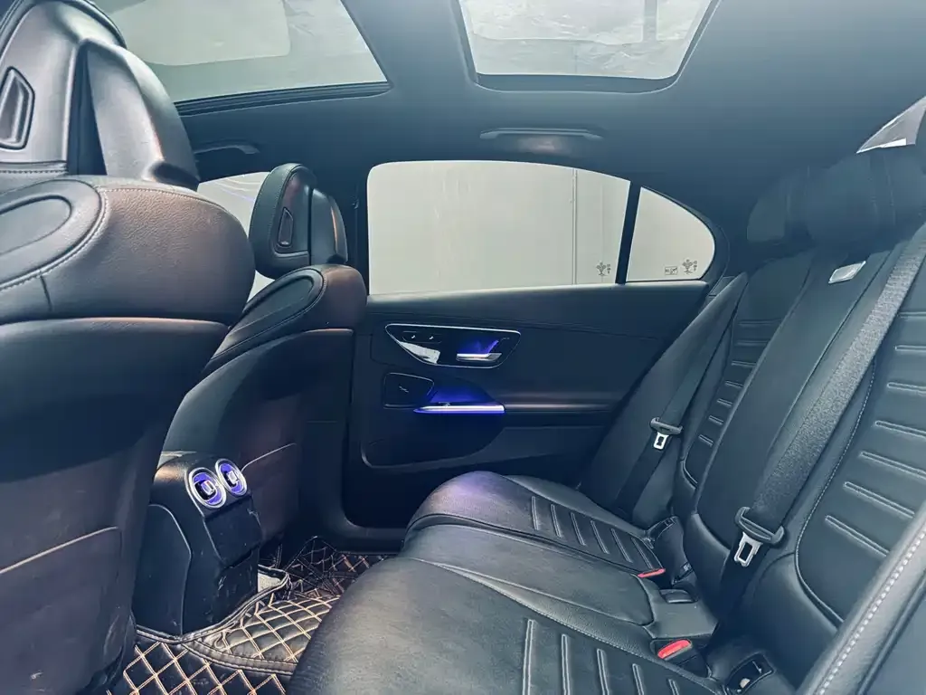 Mercedes-Benz C-Class 2024 из CN, фото 5