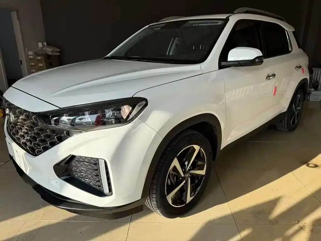 Hyundai ix35 — фото 1