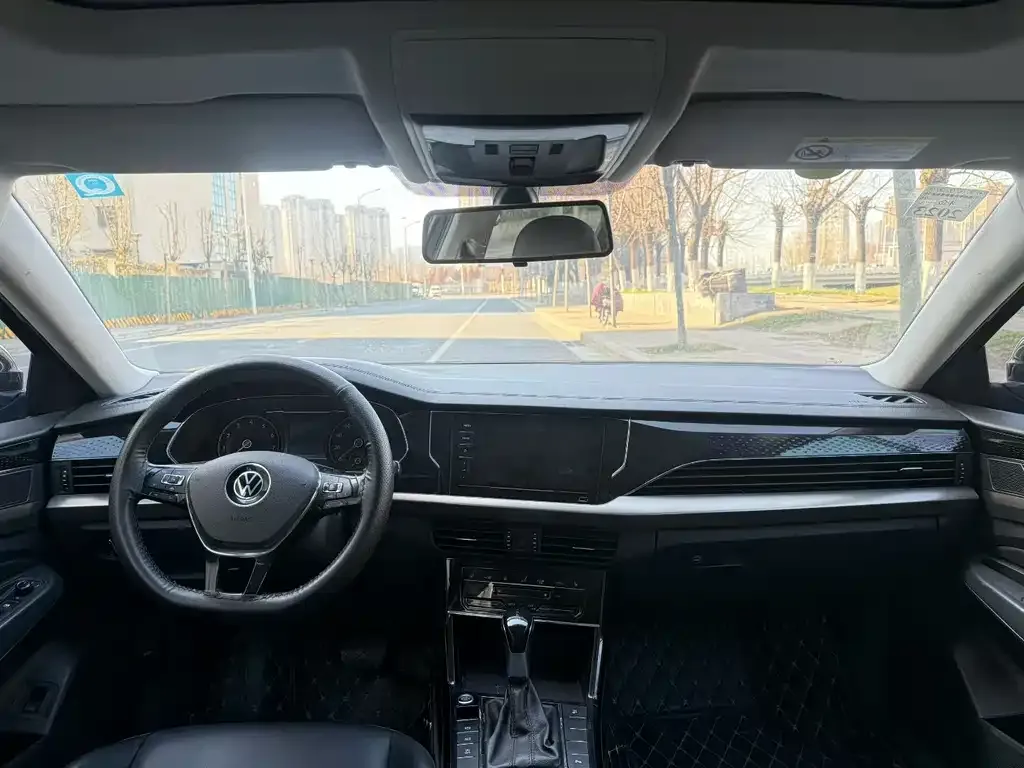 Volkswagen Passat 2021 из CN, фото 10