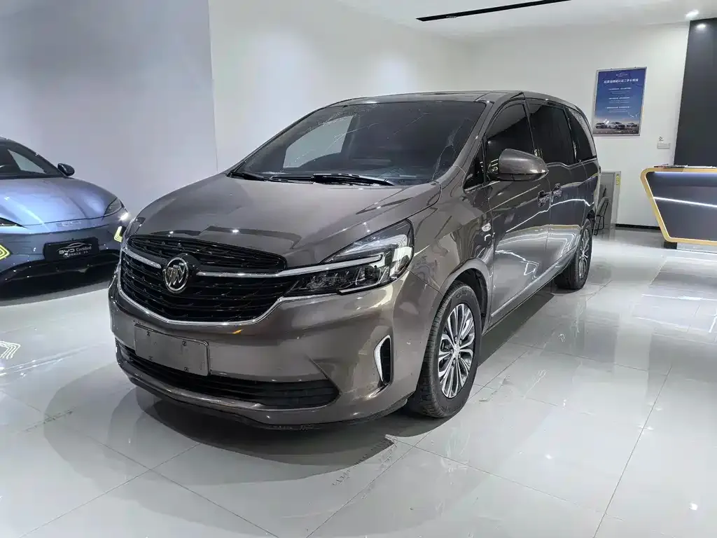 Buick GL8 2021 из CN, фото 1