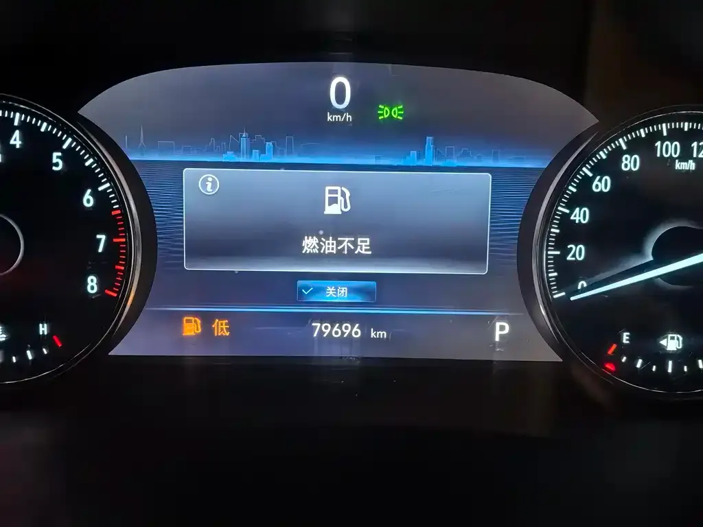 Buick GL8 2021 из CN, фото 2