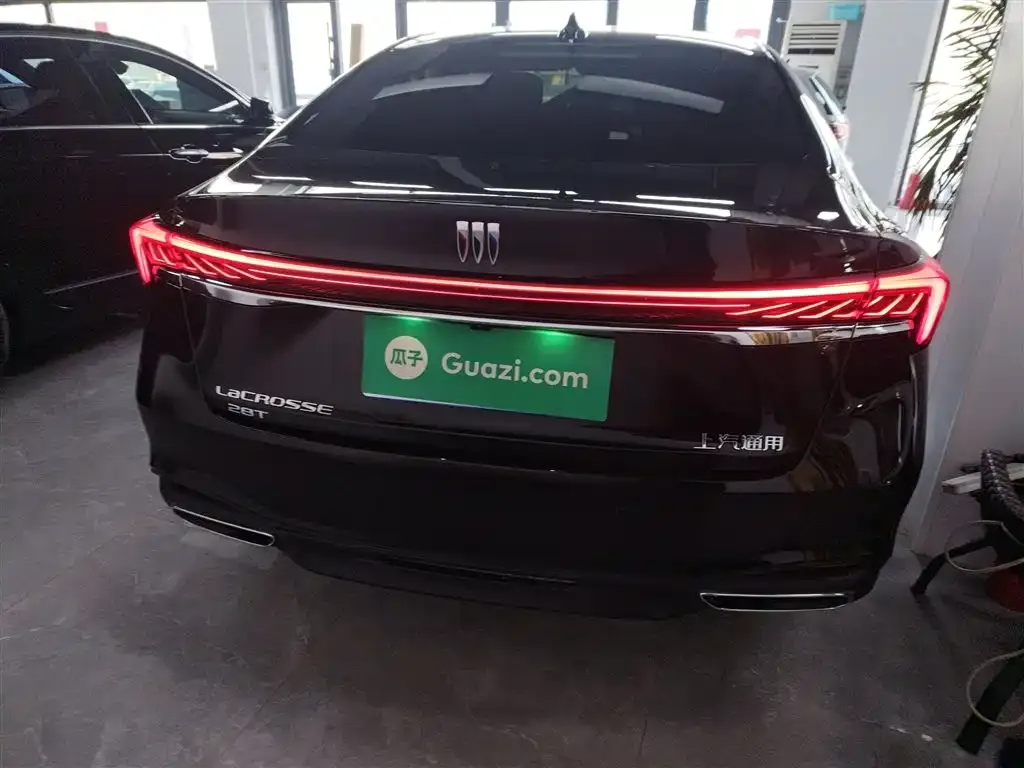Buick LaCrosse 2025 из CN, фото 4