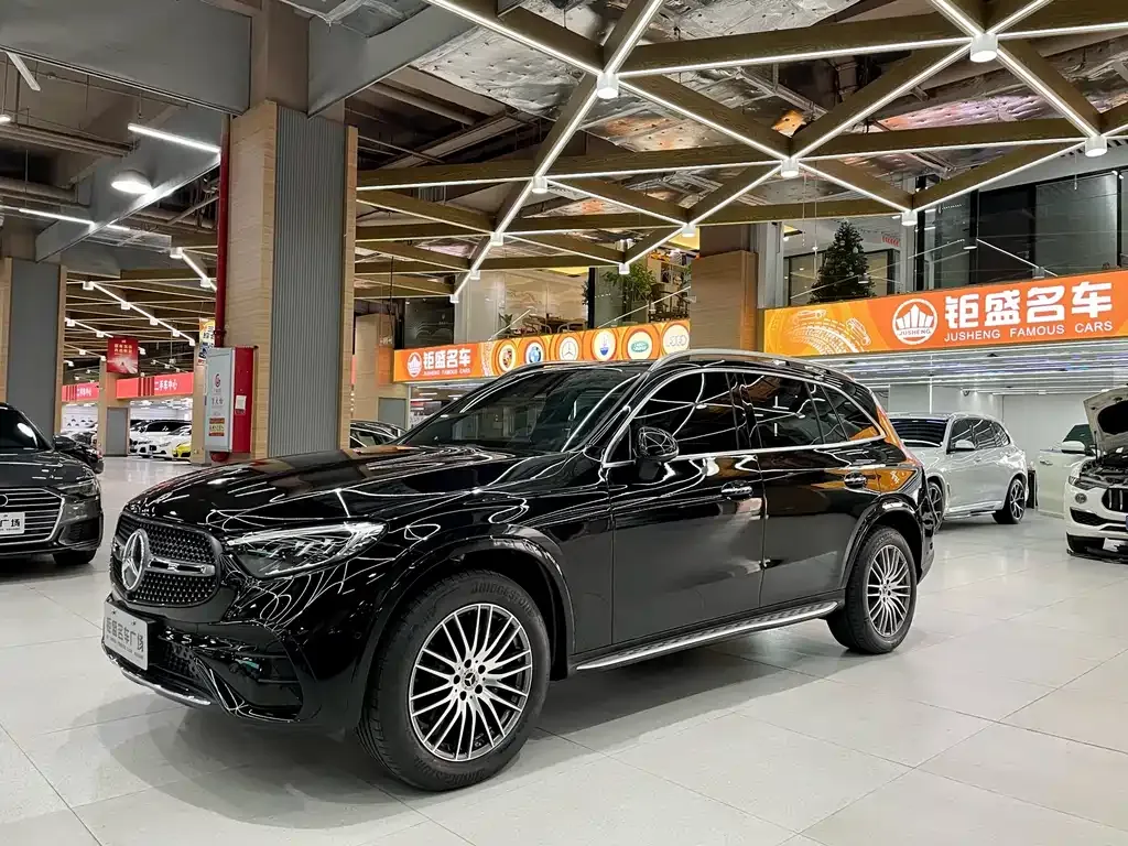 Mercedes-Benz GLC — фото 1