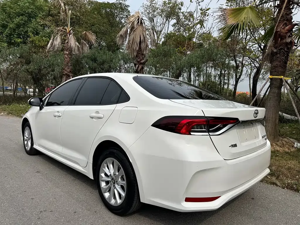 Toyota Corolla 2022 из CN, фото 6
