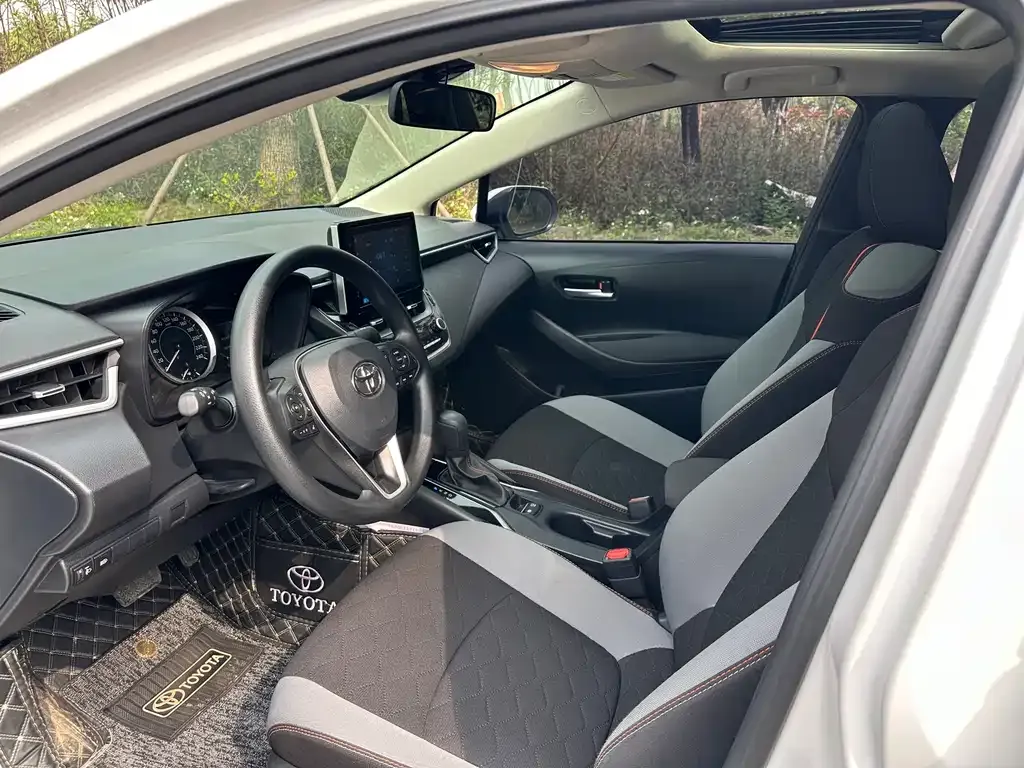 Toyota Corolla 2022 из CN, фото 7
