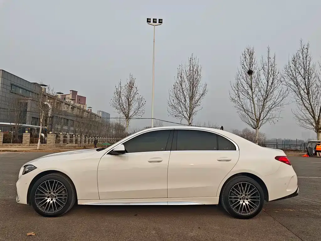 Mercedes-Benz C-Class 2025 из CN, фото 9