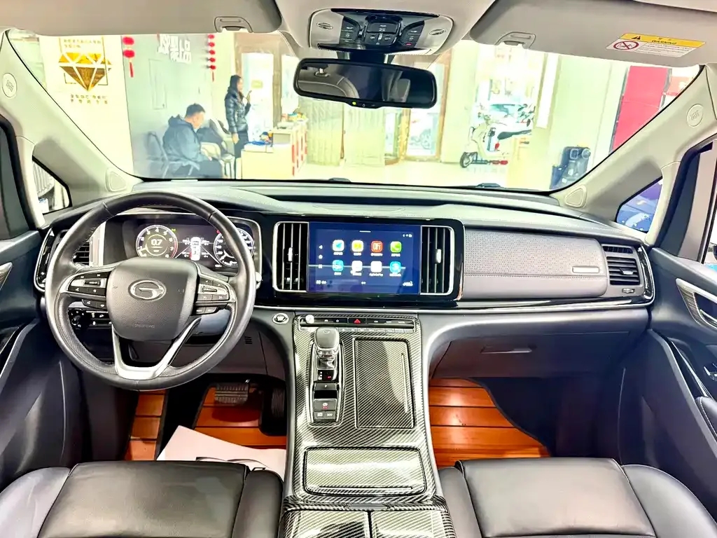 GAC Motor Trumpchi M8 — фото 3