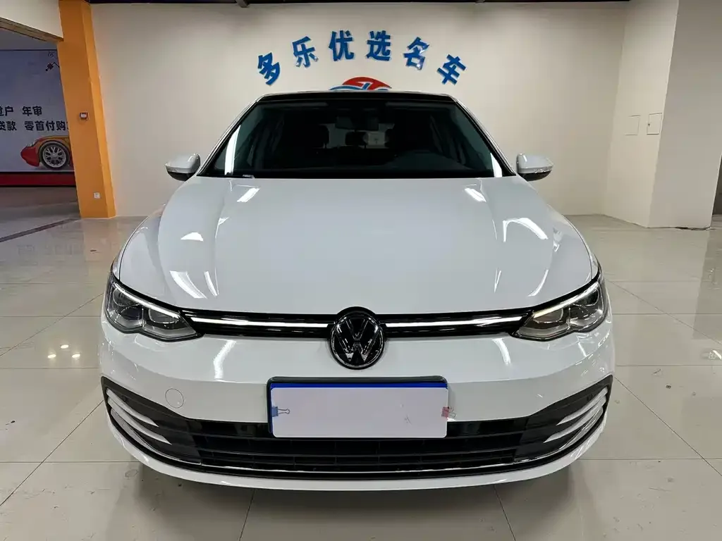 Volkswagen Golf 2022 из CN, фото 2
