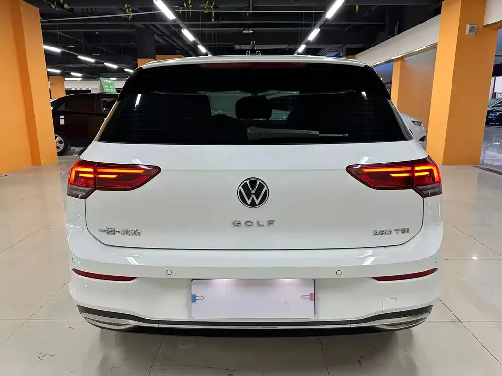 Volkswagen Golf 2022 из CN, фото 9
