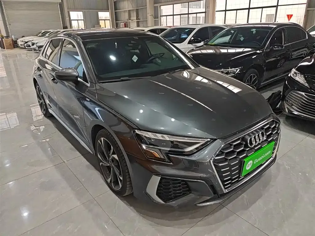 Audi A3 2023 из CN, фото 8