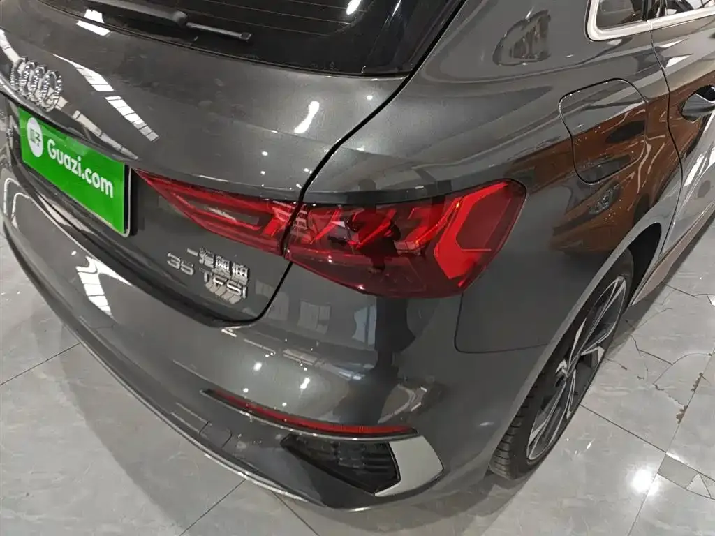 Audi A3 2023 из CN, фото 6