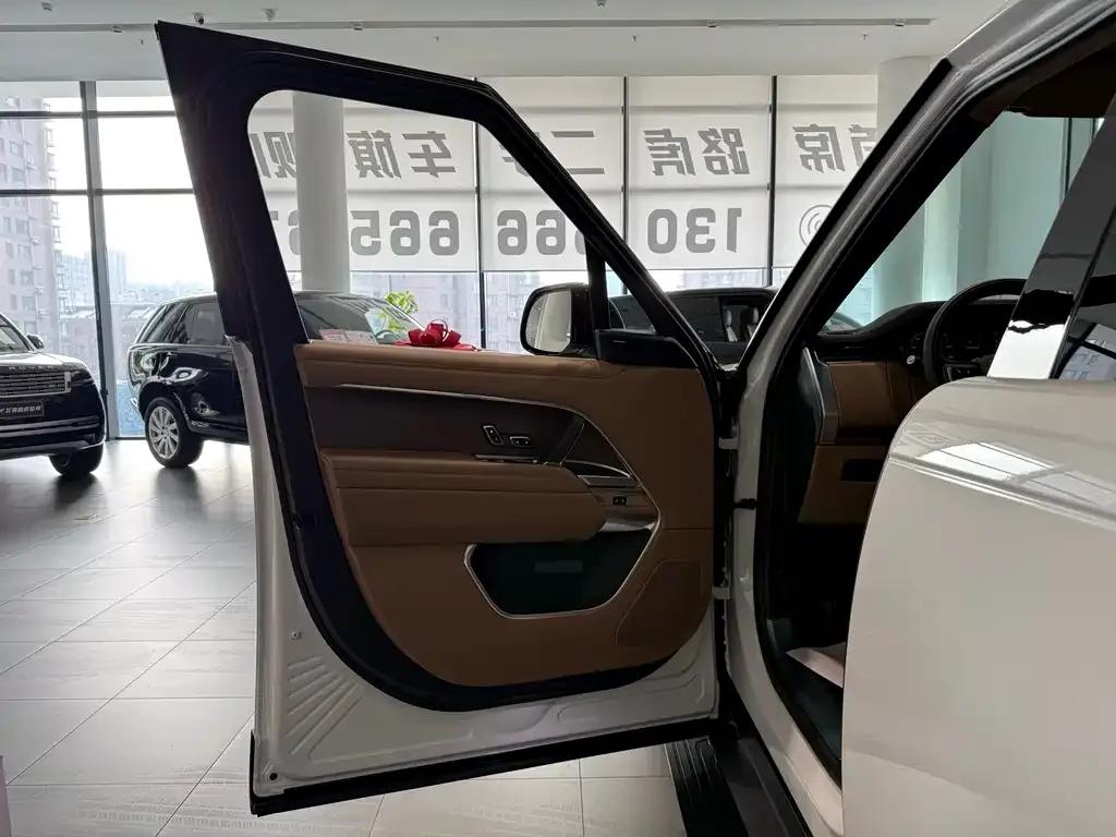 Land Rover Range Rover 2023 из CN, фото 9