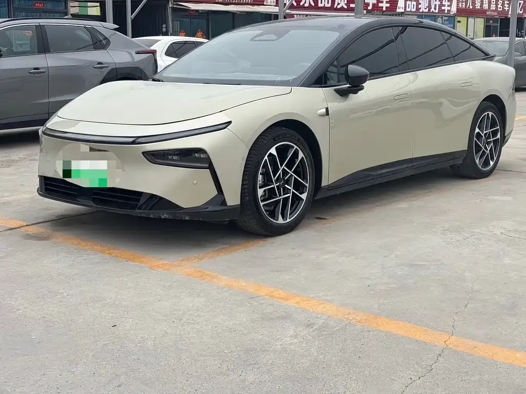 XPeng P7+ 2025 из CN, фото 7