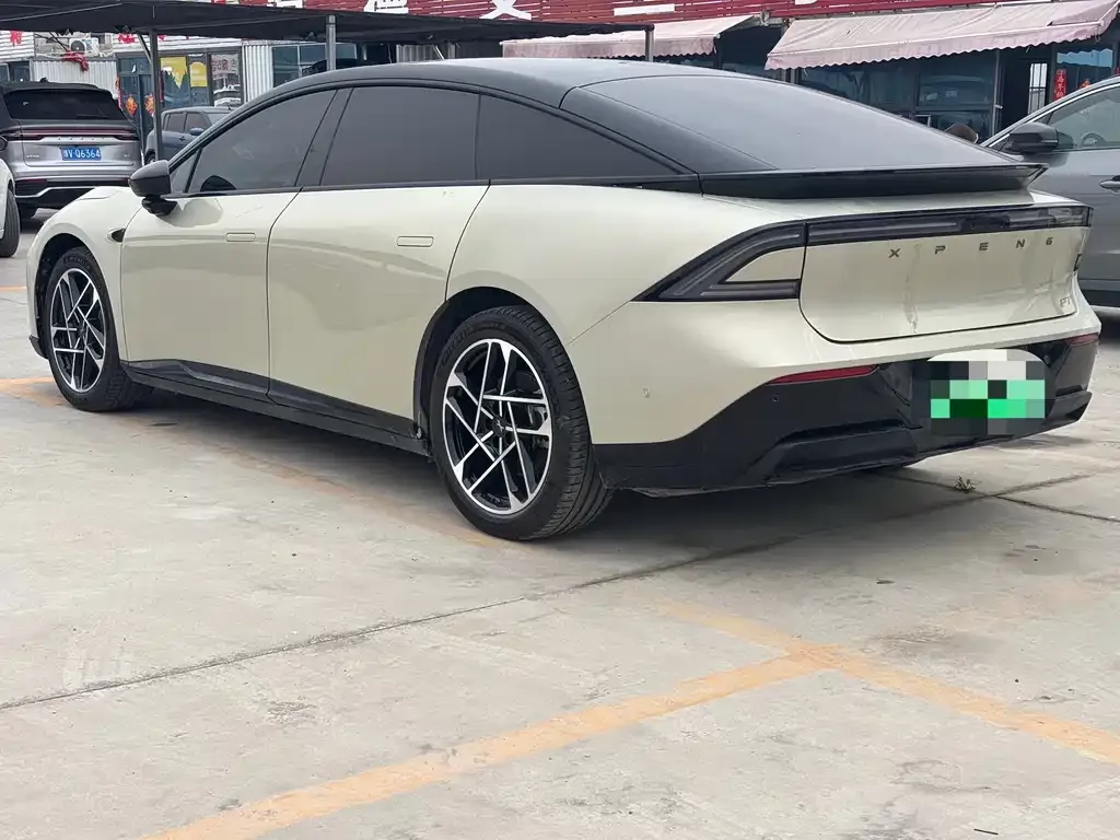 XPeng P7+ 2025 из CN, фото 2