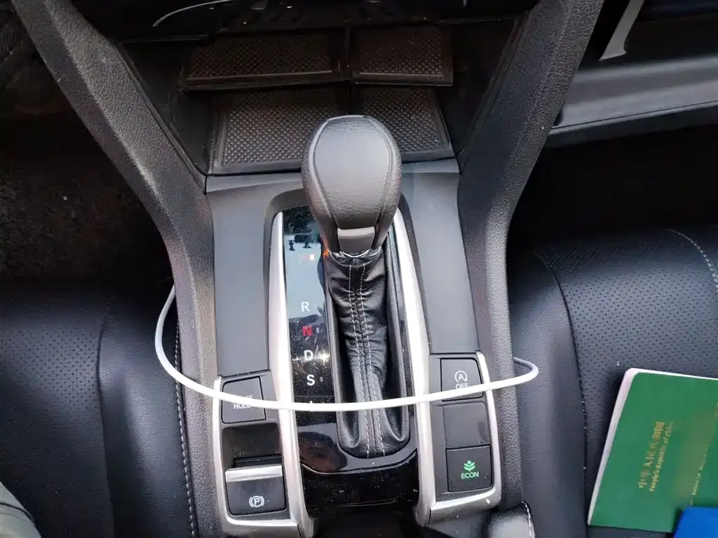 Honda Civic — фото 5