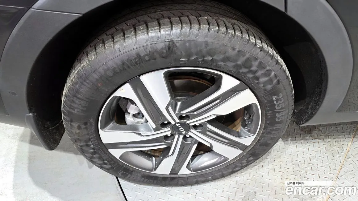 Kia Sorento — фото 5