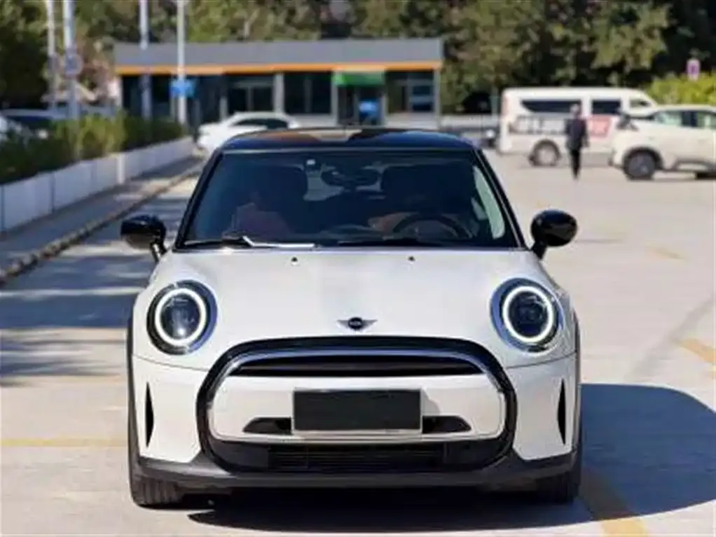 MINI Cooper (3-door) 2023 из CN, фото 7