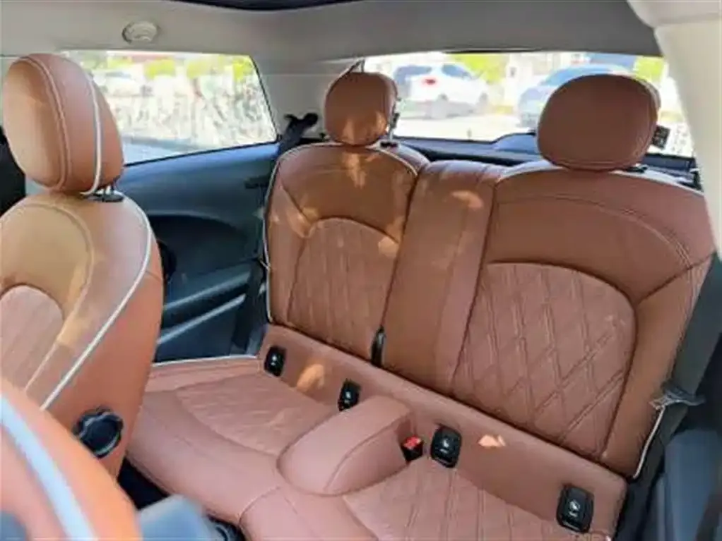 MINI Cooper (3-door) 2023 из CN, фото 4