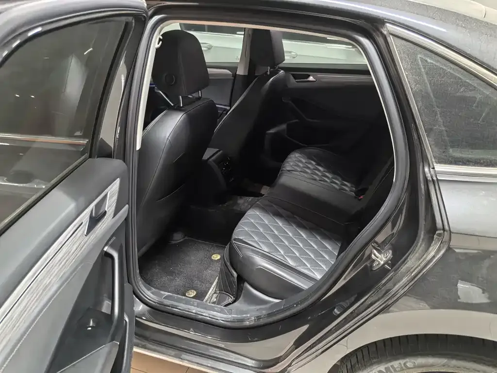 Volkswagen Sagitar 2022 из CN, фото 2
