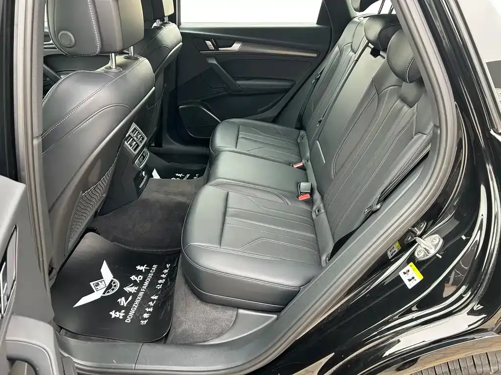 Audi Q5L 2025 из CN, фото 2