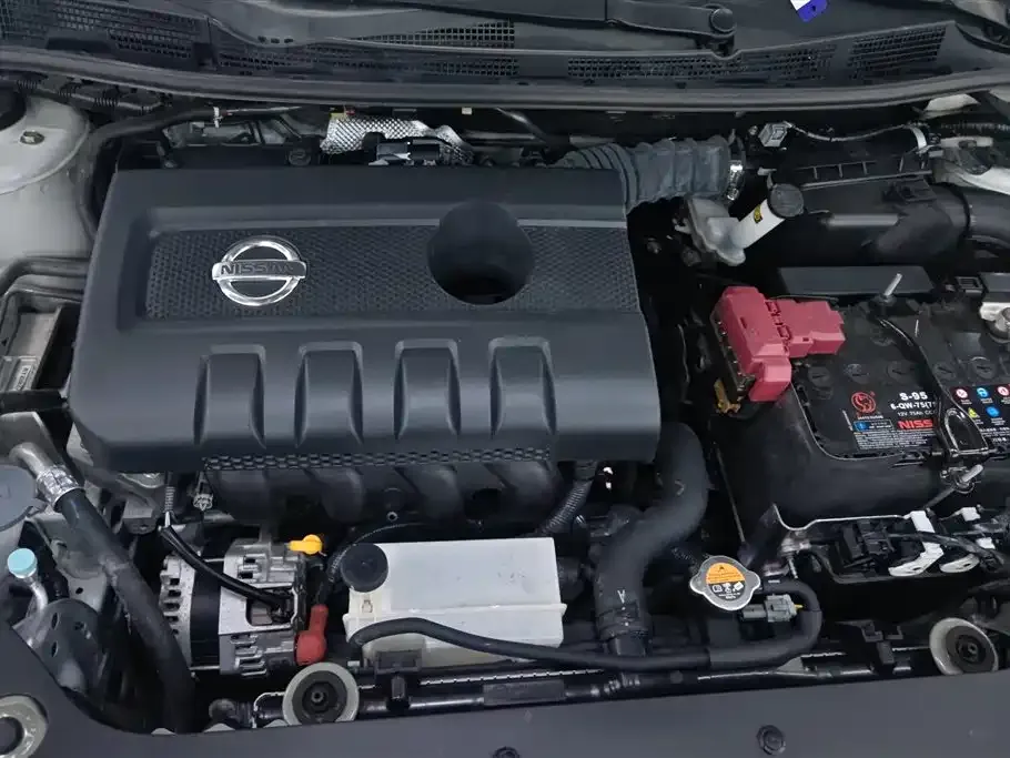 Nissan Tiida 2023 из CN, фото 10
