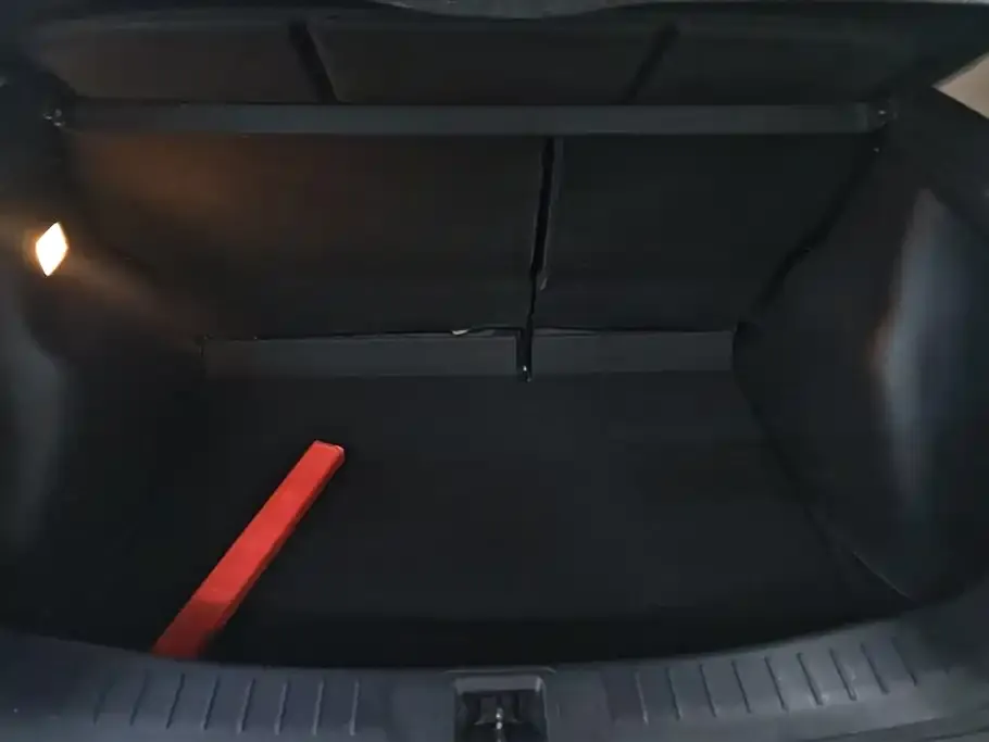 Nissan Tiida 2023 из CN, фото 4
