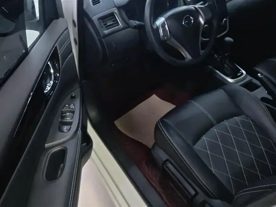 Nissan Tiida 2023 из CN, фото 6