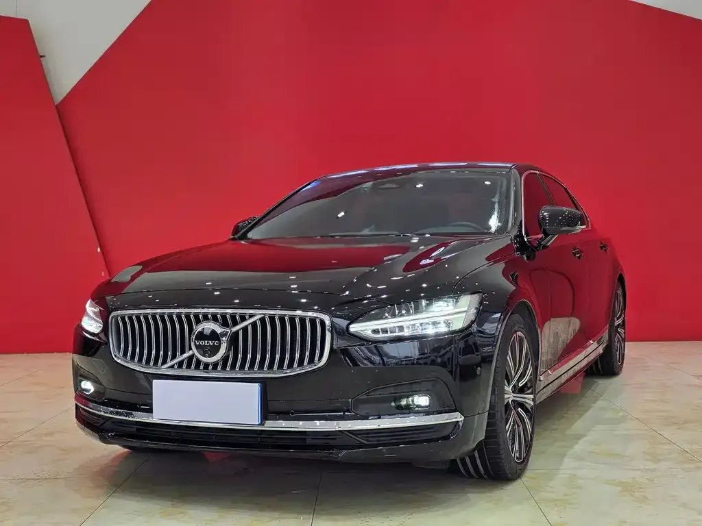 Volvo S90 2023 из CN, фото 1